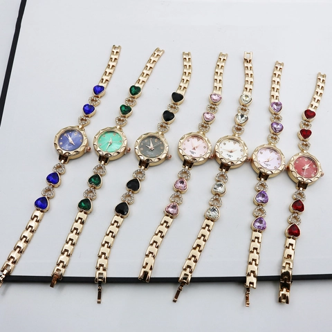 Women Quartz Watch Bracelet Heart Shaped Gemstone Alloy Case Stainless Steel Strap Rhinestone Elegant Fashion