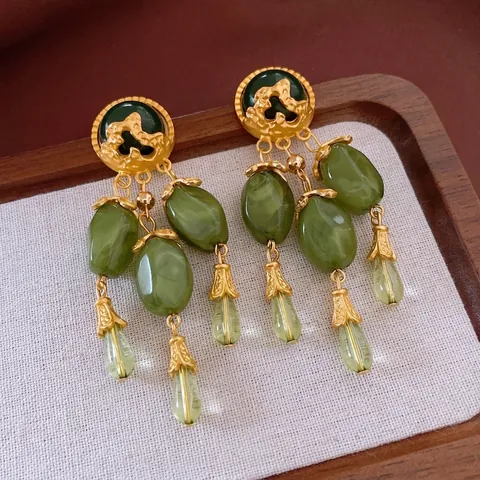 Vintage Court Style Tassel Dangle Earrings Alloy And Resin Beads With Silver Earring Post Retro Palace Jewelry