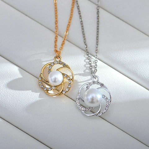 Französische Vintage Legierung Künstliche Perle Kamelie Anhänger Halskette Für Damen Gold Silber Strass Hohle Schlüsselbeinkette Schmuck