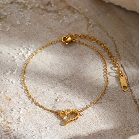 Minimalist Stainless Steel Heart Pendant Bracelet For Women Gold Plated Adjustable Fashion Jewelry Gift Accessory