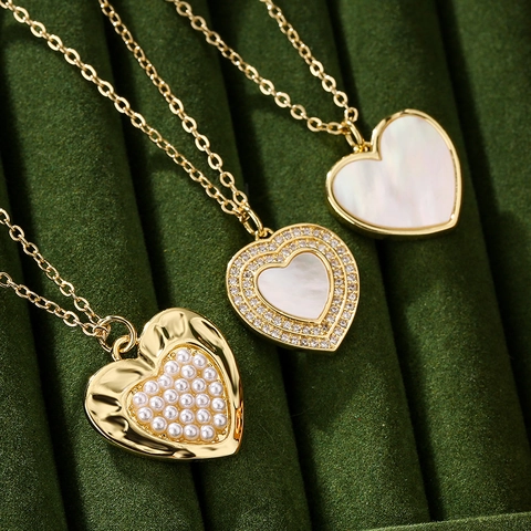Heart Pendant Necklace Gold Copper With Zircon And White Shell For Women Fashion Simple Clavicle Chain Jewelry Elegant Gift