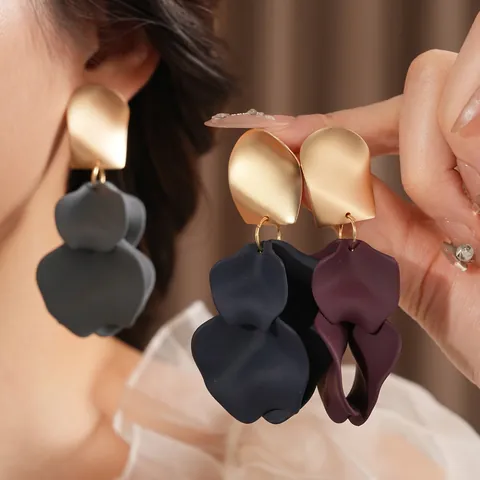 Blütenblatt Tropfenohrringe Unregelmäßig Plissiert Matt Acryl Metall Schmuck Mit Silbernem Ohrstecker Vintage Für Damen