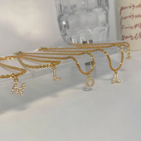 Collana Con Pendente a Lettera Iniziale in Acciaio Inossidabile Scintillante Zirconia Tono Oro Gioielli per Donna Regalo