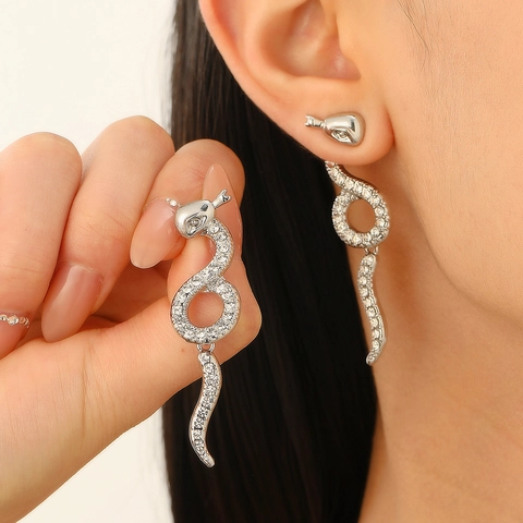Rhinestone Zodiac Snake Twisted Earrings Alloy Steel Post Gold Silver Animal Dangle Earrings Trendy Party Jewelry For Women