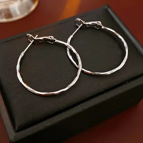 Orecchini A Cerchio Con Trama Martellata Per Donna Con Perno In Argento Minimalista Chic Geometrico Rame Gioielli