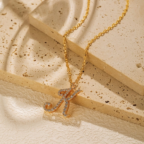 Fashion 18K Gold Plated Copper Alphabet Letter Pendant Necklace Elegant Inlaid Zirconia Initial Choker For Women Fashion Jewelry
