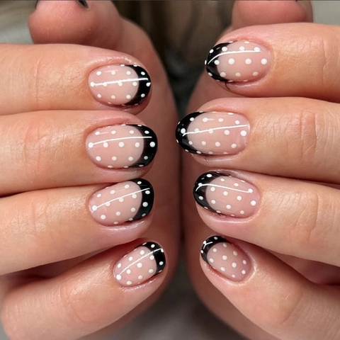 Faux Ongles Press On French Tip Noir Blanc À Pois Court Ovale Ongles Artificiels Manucure Élégant Rétro