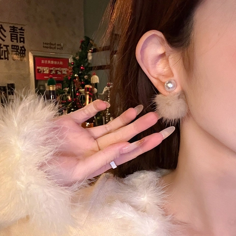 Plush Ball Faux Artificial Pearl Stud Earrings With 925 Sterling Silver Earring Post Elegant Autumn Winter Jewelry For Women