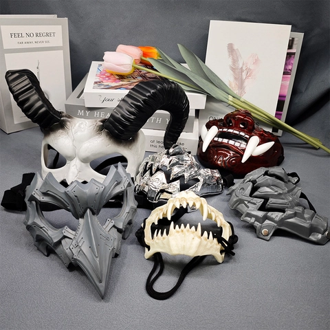 Half Face Party Maskers Plastic Horror Halloween Cosplay Props Oni Hannya Schedel Mechanische Cyberpunk Stijl Accessoire