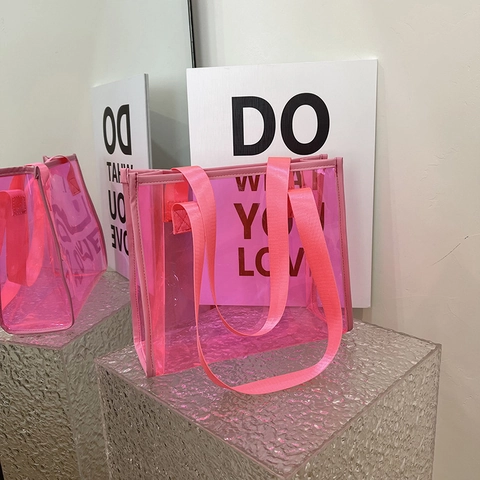 Large Capacity Transparent PVC Tote Bag For Women Fashion Waterproof Jelly Shoulder Bag Daily Shopping Beach Handbag