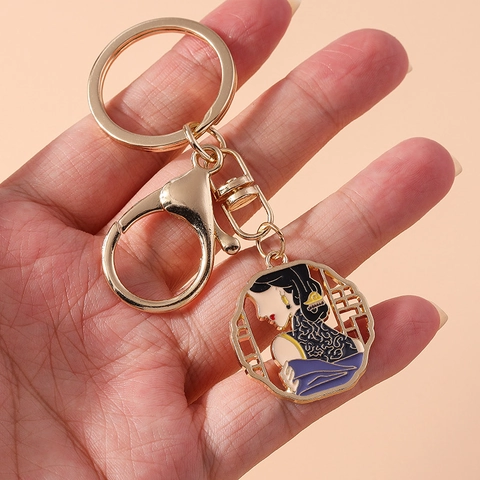 Porte-clés Beauté en Cheongsam Vintage Chinois Alliage de Zinc Émail Creux Fille Figure Pendentif Sac Traditionnel Qipao Souvenir Cadeau