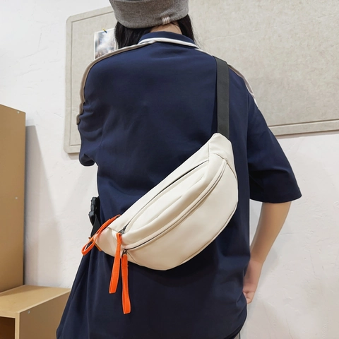 Chest Bag Waterproof Nylon Crossbody Fanny Pack Casual Streetwear For Men Adjustable Strap Lightweight