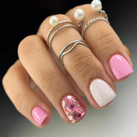 Press On Nails Roze Wit Glitter Kort Vierkant Zoete Stijl Kunstnagels Voor Vrouwen