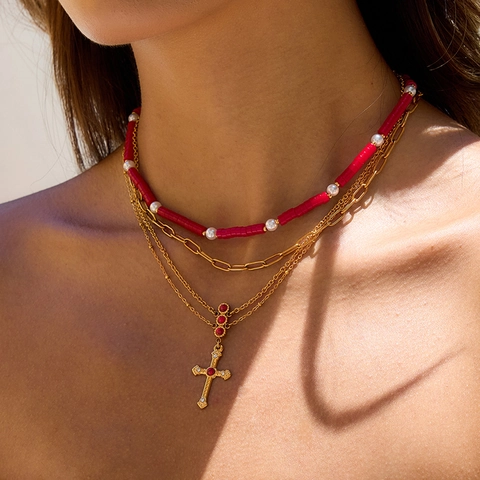 Collar De Capas Con Colgante De Cruz Acero Inoxidable Chapado En Oro 18K Cuentas Turquesa Roja Perla Artificial Joyería Mujer