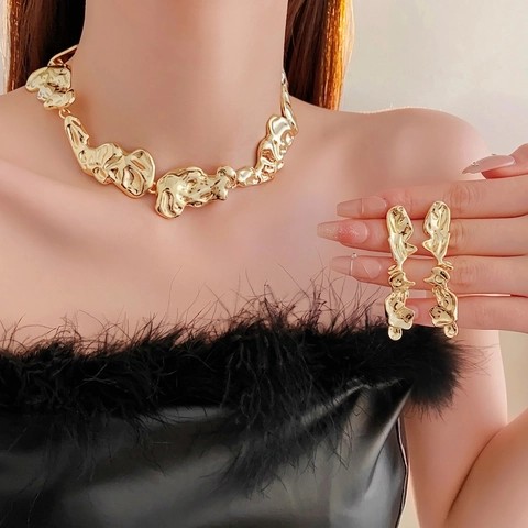 Collar Y Pendientes De Aleación De Metal Líquido Irregular Con Poste De Plata Joyería De Lujo Minimalista Personalizada