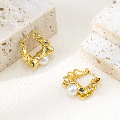 Französische Vintage Geometrische Creolen Mit Künstliche Perlenimitat Und Edelstahl Ohrstecker Gold Wellenförmig Elegant Damen Schmuck