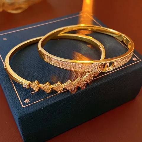 Elegante Brazalete De Cobre Con Circonita Forma De Abanico Joyería De Moda De Lujo Para Mujer