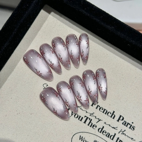 Unghie a Pressione Occhio di Gatto Fatte a Mano Forma a Mandorla Lunga Rosa Viola Disegno Floreale Glitter Donna