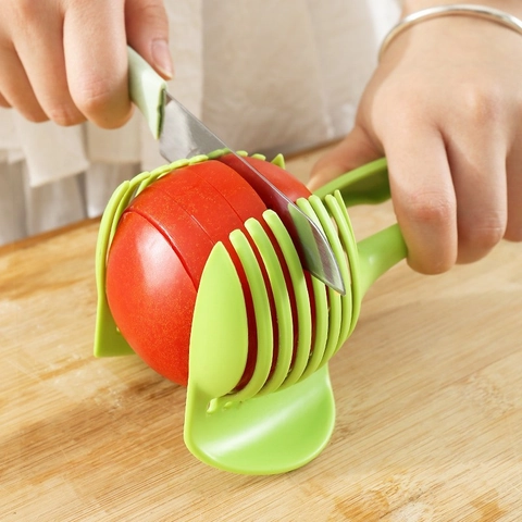 Multi-Functional Plastic Fruit Slicing Guide Handheld Lemon Tomato Slicer Even Cut Vegetable Holder Kitchen Safety Tool