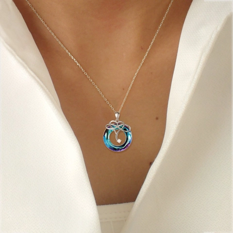 Collana con Pendente a Cuore Nodo dell'Infinito in Argento Sterling 925 per Donna Gioielli in Cristallo Artificiale Sfumato e Strass