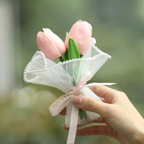 Mini Artificial Tulip Bouquet PU Flowers With Artificial Pearl Lace Mesh Wrapping For Home Decor Wedding Party Gift Romantic