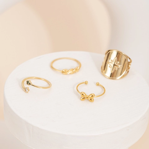 Anello in Acciaio al Titanio con Strass Minimalista per Donna Moda Versatile con Incastone Pavé Anello da Dito Gioielli Regalo Festa