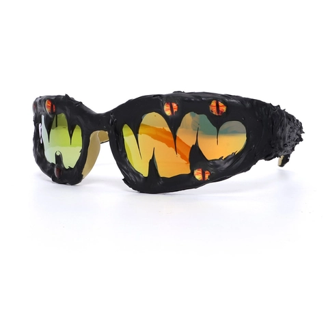 Avant-Garde Monster Eye Sunglasses Gothic Punk 3D Texture Eyeball Decorative Irregular PC Frame Fashion Eyewear UV400