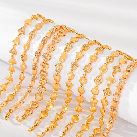 Mode Kupfer Vergoldet Zirkonia Armband Für Damen Elegant Herz Stern Schmetterling Kleeblatt Geometrische Charme Handkette Schmuck Geschenk