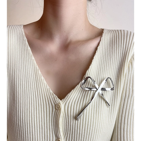 Spilla a Fiocco in Metallo in Stile Coreano per Donna Elegante Spilla a Fiocco per Decorazione di Abbigliamento Gioielli alla Moda Regalo
