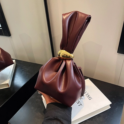 Sac À Main Plissé Pour Femme En Cuir PU Avec Anneau En Métal Doré Cordon Seau Élégant Pochette De Soirée
