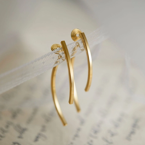 Orecchini a Bottone e Clip in Rame Minimalisti con Barra Curva Lunga per Donna Oro Argento Eleganti Gioielli Geometrici
