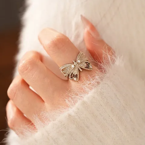 Vintage Elegant Butterfly Hollow Zircon Open Ring Copper Gold Color Adjustable Finger Jewelry For Women Luxury Style