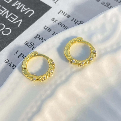 Minimalist Twist Rope Geometric Hoop Earrings Gold Silver Plated Copper Zirconia Small Huggie Earrings For Women Jewelry