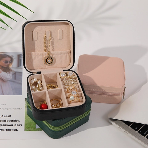 Portable Jewelry Organizer Box PU Leather Travel Jewelry Case Multi Functional Storage For Rings Earrings Necklaces