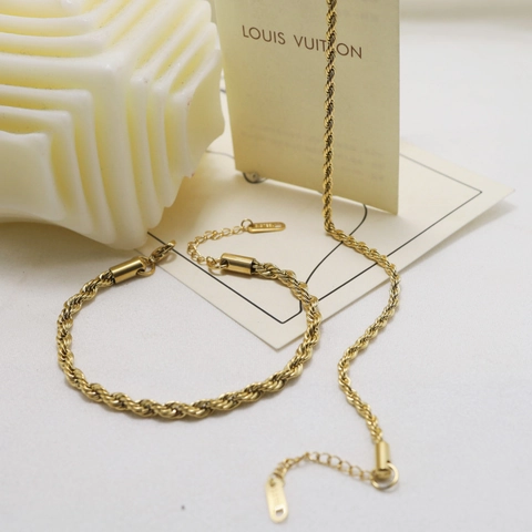 Bracciale A Catena In Corda Di Acciaio Inossidabile Placcato Oro 18K Stile Minimalista Ins Gioielli Per Donne