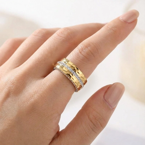 Wide Band Ring Edelstahl Hammerschlag Textur Zirkonia Mikropave Mode Vintage Chic Schmuck Für Damen