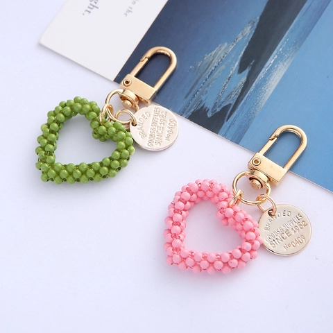 Portachiavi Artigianale in Resina Con Perline a Cuore Donna Ciondolo per Borsa a Forma di Cuore in Perla Artificiale Con Targhetta in Metallo