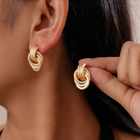 Geometrische Mehrlagige Kreis Knoten Gold Ohrringe Mit 925 Sterling Silber Ohrstecker Mode Minimalistisch Für Damen