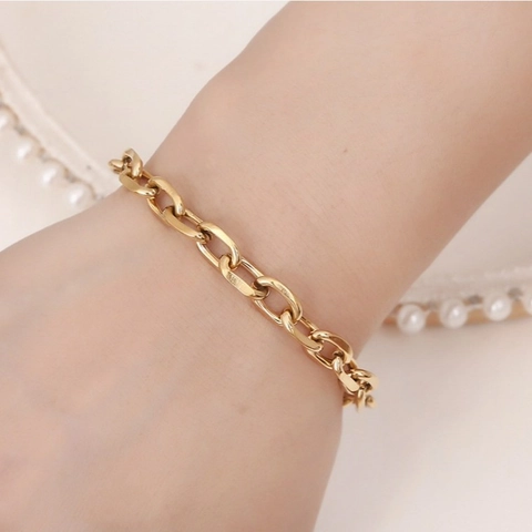 Bracciale In Acciaio Al Titanio Con Spesse Maglie Ovali Placcato Oro Catena A Graffetta Minimalista Regolabile Da Donna