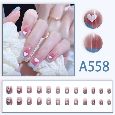 Faux Ongles À Coller French Manucure Bleue Dégradé Rose Blush Avec Décoration Cœur 3D Paillettes Argentées Ongles Artificiels