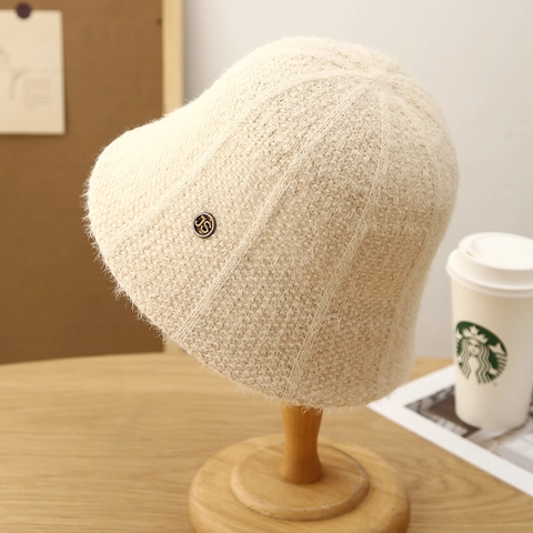 Sombrero De Pescador De Punto Para Mujer Felpa Cálido Invierno Otoño Estilo Japonés Gorro De Cubo Con Decoración De Logo Metal