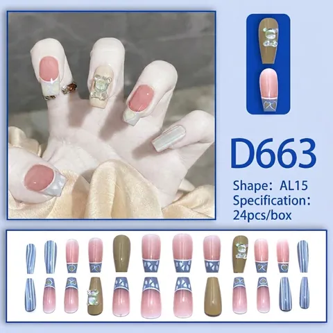 Press On Nails Französischer Stil Mit 3D Bär Herzmuster Color Blocking Lange Sargform Falsche Nägel Für Frauen Mit Kleber