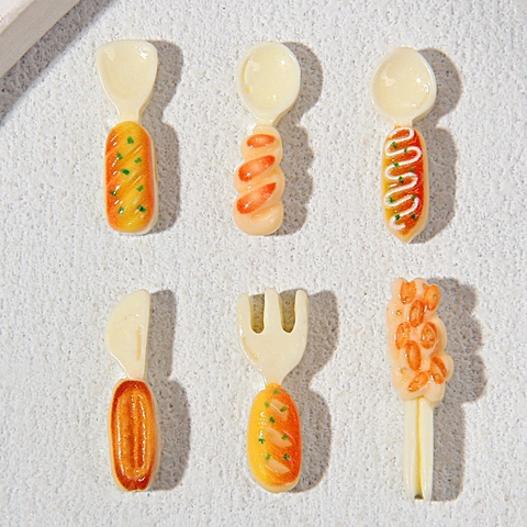 Miniature Resin Cutlery Simulation Food Handle DIY Accessories For Dollhouse Decor Bread Hot Dog Style