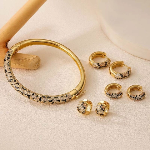 Bracelet Et Boucles D Oreilles Créoles Léopard Cuivre Émail Zircon Bijoux Hip Hop Personnalisés Pour Femmes Style Luxe