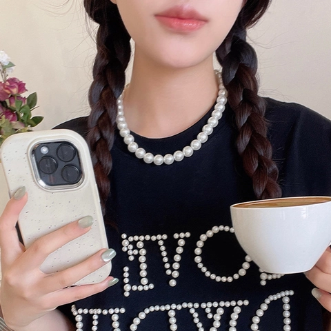 French Retro Faux Artificial Pearl Necklace Elegant Gold Tone Alloy Clasp Clavicle Chain Minimalist Round Beads Jewelry For Women