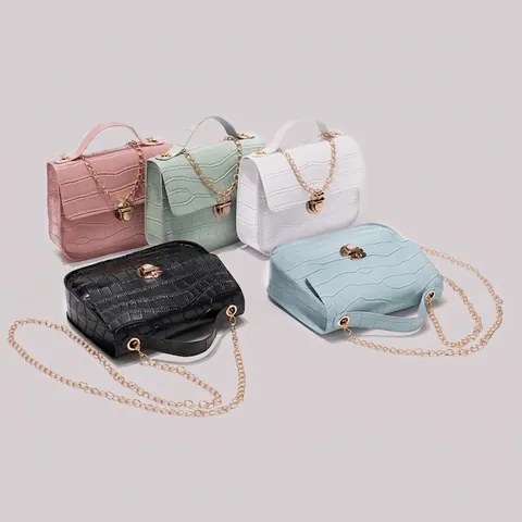 Crocodile Pattern Crossbody Bag Women PU Leather Chain Strap Small Square Shoulder Handbag With Metal Lock