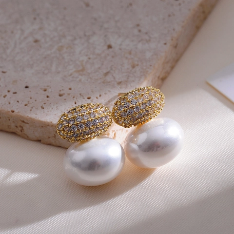 French Retro Oval Zircon Copper Artificial Pearl Stud Earrings For Women Elegant Fashion Jewelry