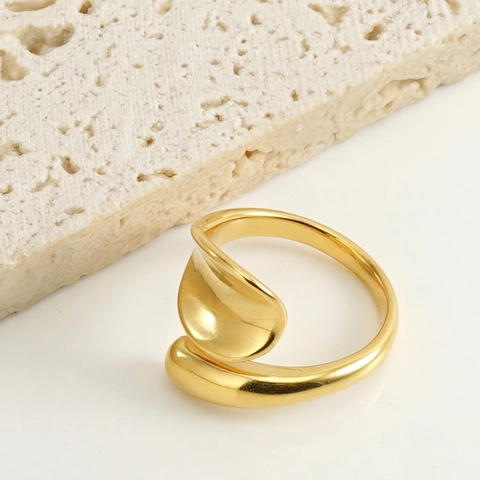 Irreguliere Golf Spiraal Ring 18K Verguld Roestvrij Staal Minimalistisch Organisch Ontwerp Geometrische Sieraden Voor Dames