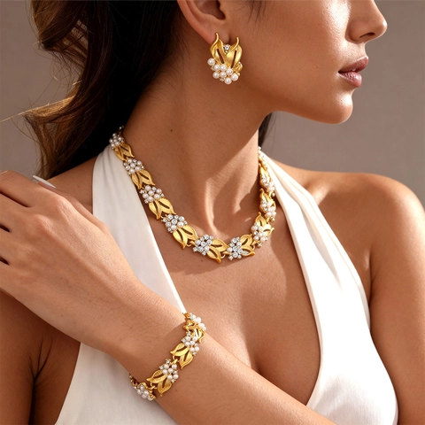 Gioielli A Foglia Con Künstliche Perle Finte Zircone Stile Palazzo Retrò Per Donne Include Collana Orecchini Bracciale Perno In Argento