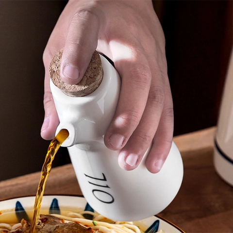 Oil And Vinegar Dispenser Bottles Ceramic With Cork Stopper And Wooden Tray Minimalist Modern Kitchen Decorative